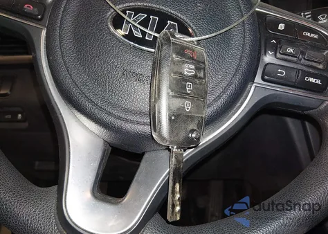 2016 Kia Optima Lx z USA, uszkodzony, nr VIN KNAGT4L39G5106105